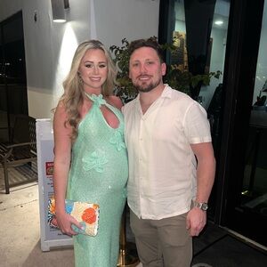 Meet your Posher, Alexia